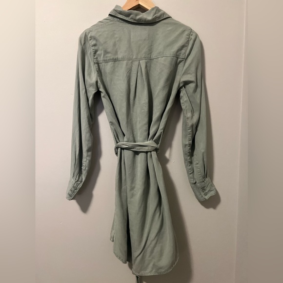 Guess Long Sleeve Belted Shirt Dress | Size XS - Picture 3 of 5